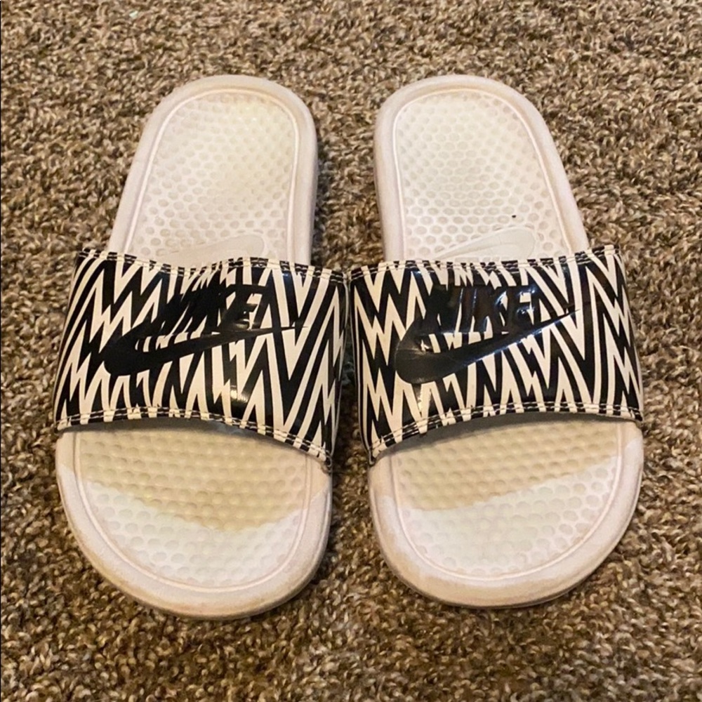 Nike slides